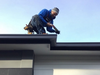 McCleary box gutter installation by licensed professionals in WA near 98557