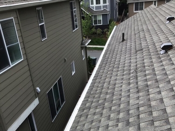 Pacific Beach box gutter installation by licensed professionals in WA near 98571