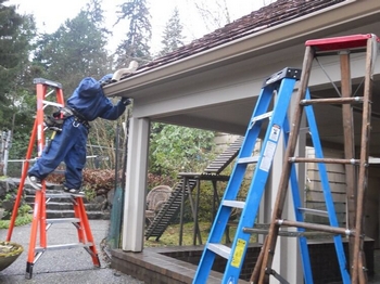 Rochester box gutter installation by licensed professionals in WA near 98579