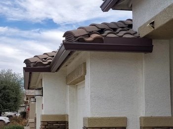 Reliable Goodyear commercial gutter company in AZ near 85395