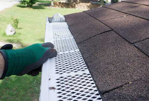 Lewis County gutter expertise in WA near 98544
