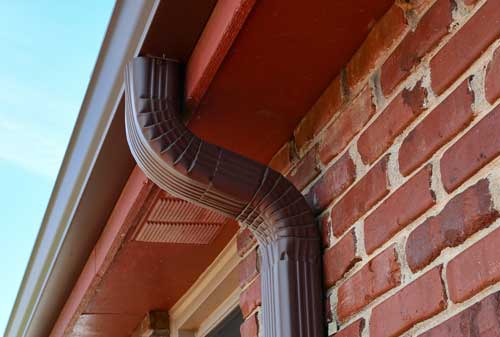 Reliable Queen Anne gutter services in WA near 98119