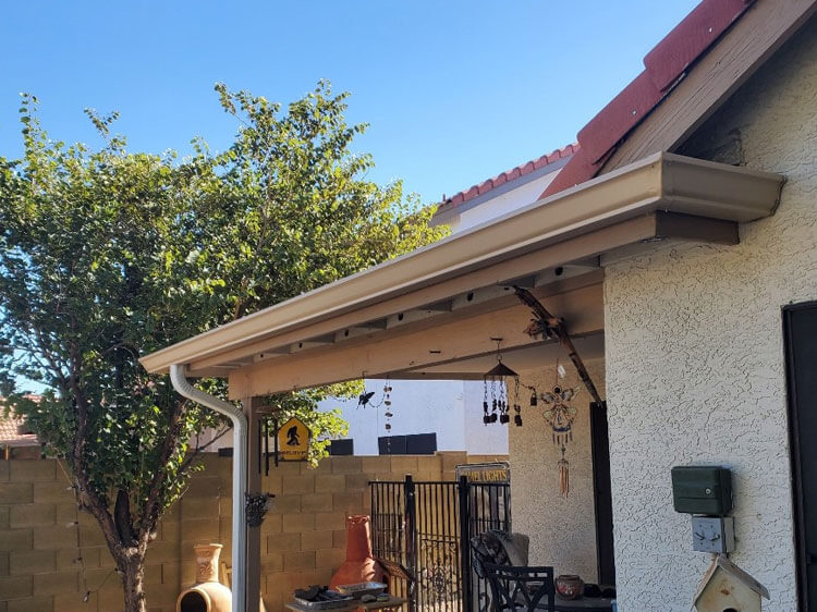 Installing San Tan Valley seamless gutters in AZ near 85140