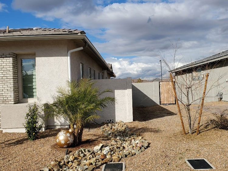 Affordable Scottsdale seamless gutters in AZ near 85054