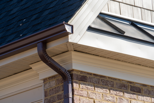 Reliable Somerset gutter services in WA near 98006