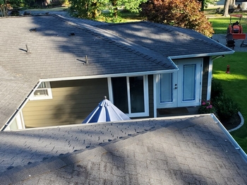 Let our experts Kitsap County replace gutters in WA near 98110