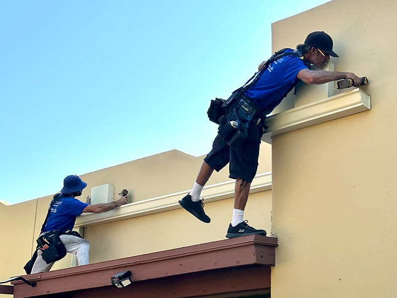 Oro Valley installing gutters since 1984 in AZ near 85704