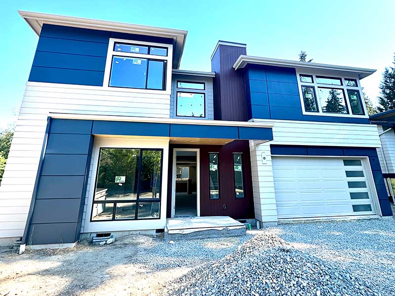 Get new Martha Lake home gutters in WA near 98037