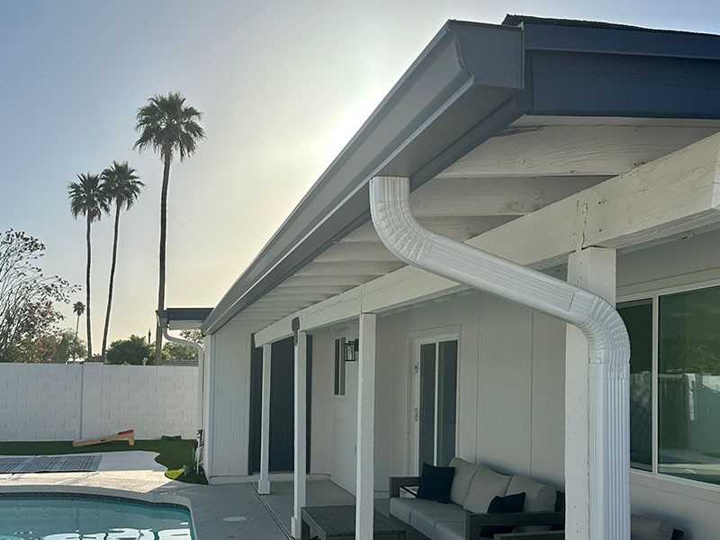 Seamless Superstition Springs rain gutters in AZ near 85209