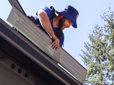 Gutter Cleaning Clearwater Home