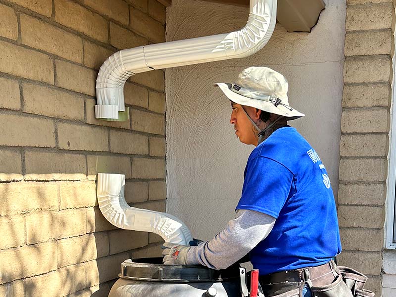 King County Water Dripping Gutter
